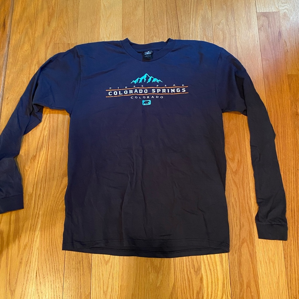 NWOT Colorado Springs Long sleeve tee